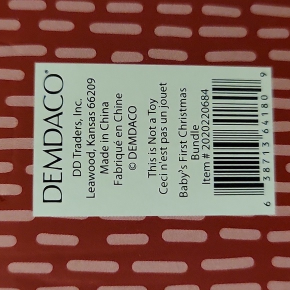 New in Box: Baby's 1st Christmas Bundle: Photo Swaddle and Antler Headband - Picture 7 of 7